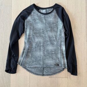 The North Face Black and Gray Long Sleeve Top